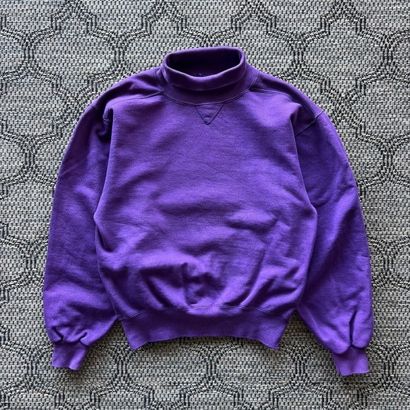 L.L. Bean Other - Vintage L.L. Bean Russell Athletic Sweatshirt Mens Small Purple Roll Neck 90s
